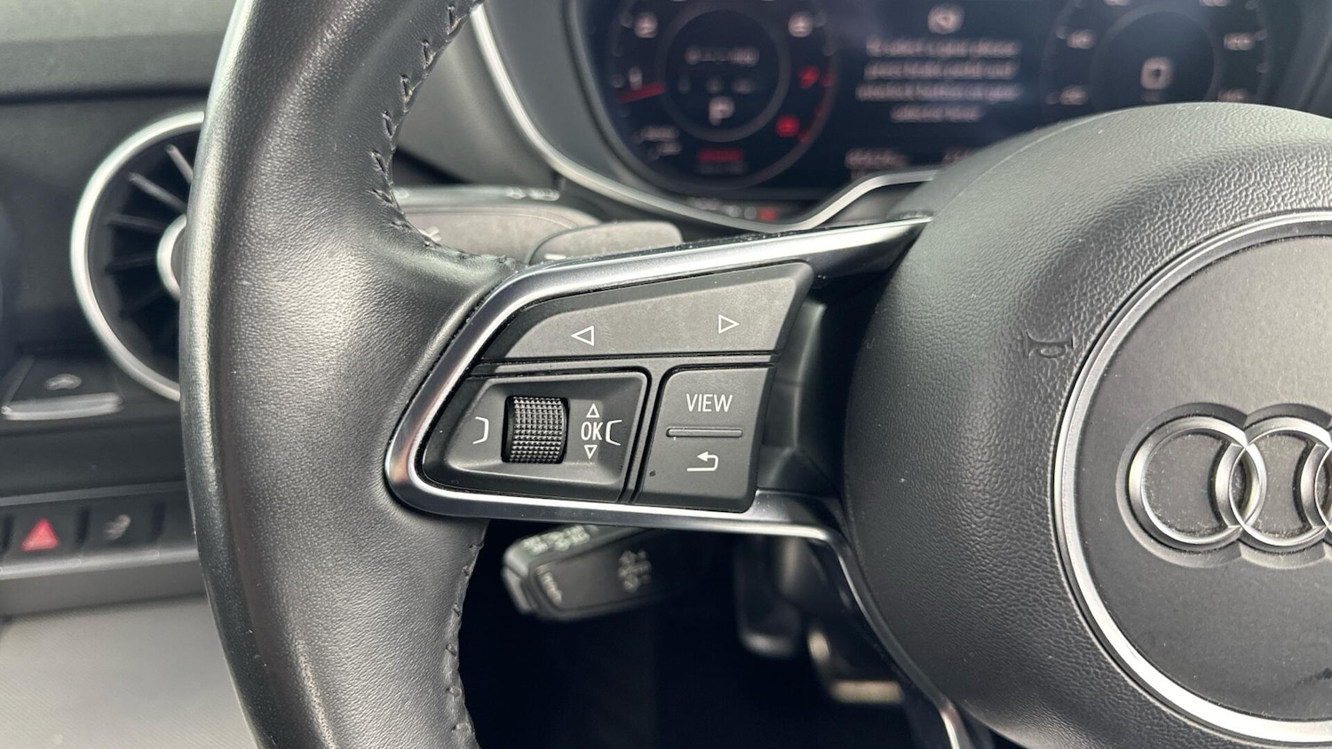 Used Audi TT 2018 for sale - 77769232: Photo 18