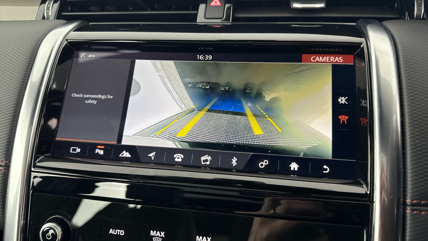 Used Land Rover Discovery Sport 2019 for sale - 76194615: Photo 21