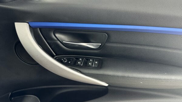 Used BMW 3 Series 2019 for sale - 76192917: Photo 24