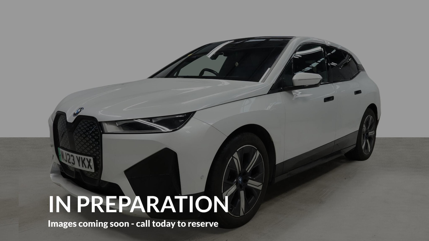 Used BMW iX 2023 for sale - 78184568: Photo 2