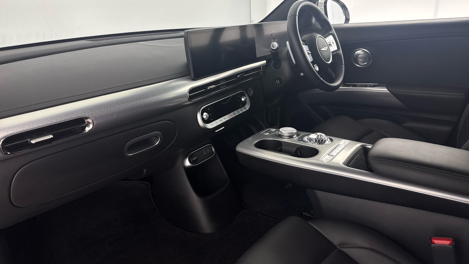 Used Genesis GV60 2023 for sale - 76197775: Photo 10