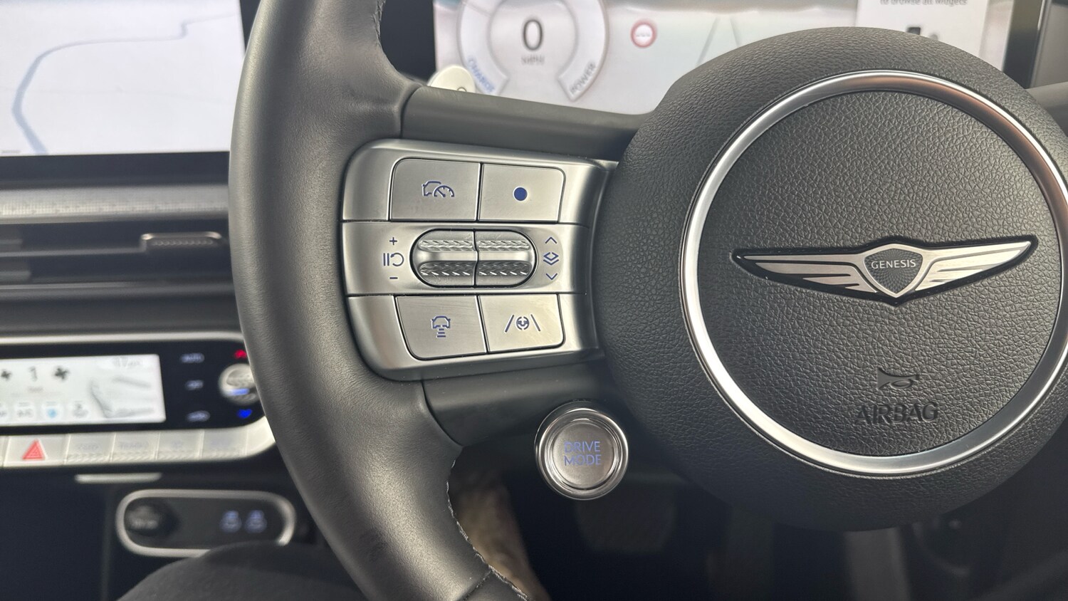 Used Genesis GV60 2023 for sale - 76197775: Photo 55