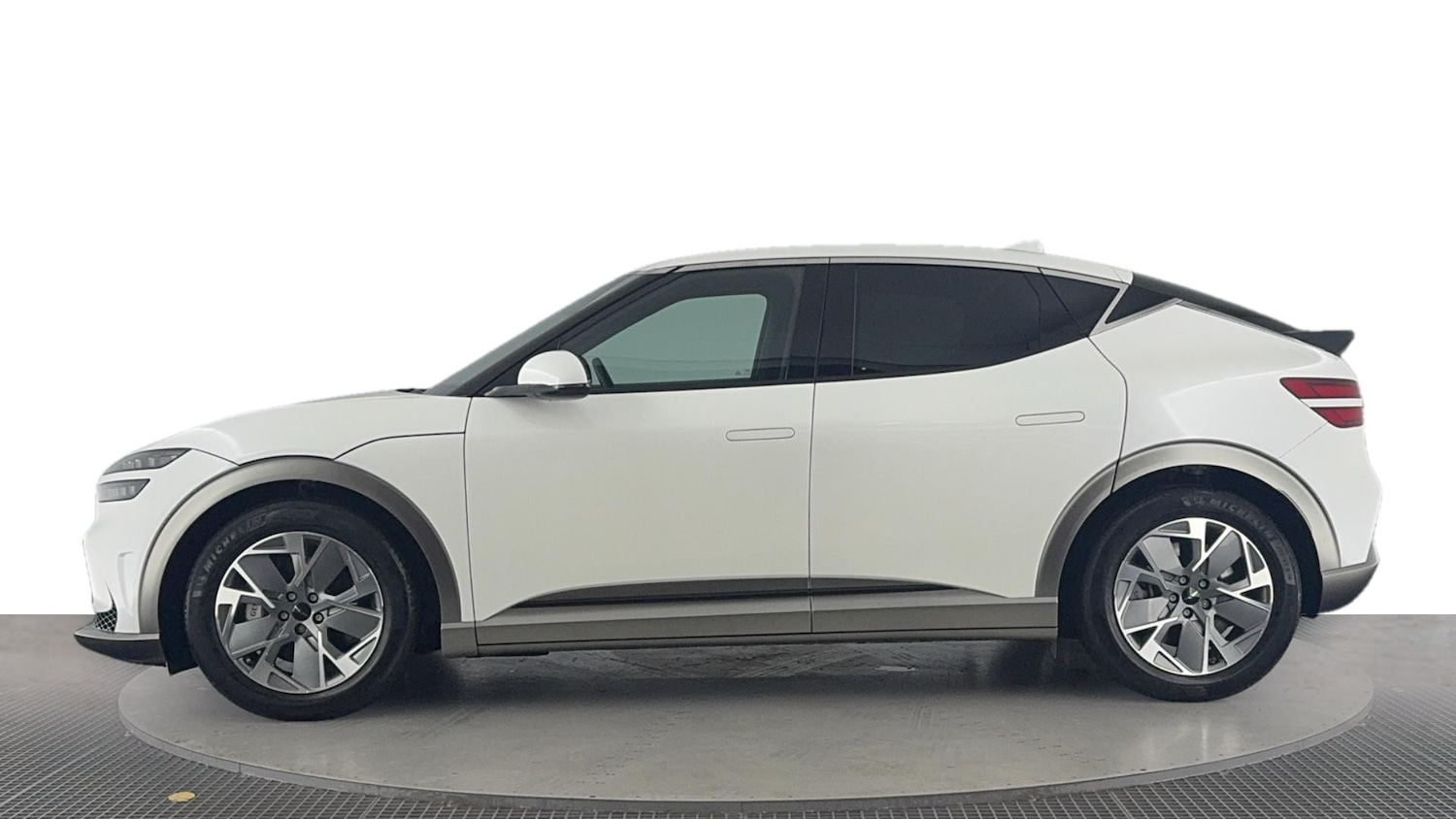 Used Genesis GV60 2023 for sale - 76197775: Photo 7