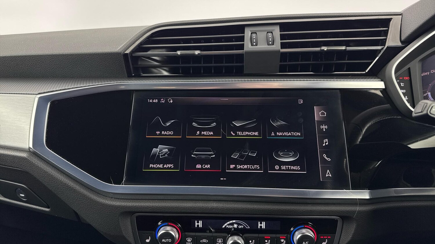 Used Audi Q3 2020 for sale - 77993982: Photo 19