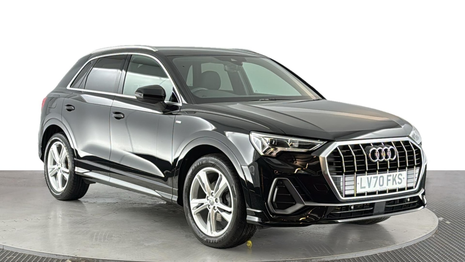 Used Audi Q3 2020 for sale - 77993982: Photo 2