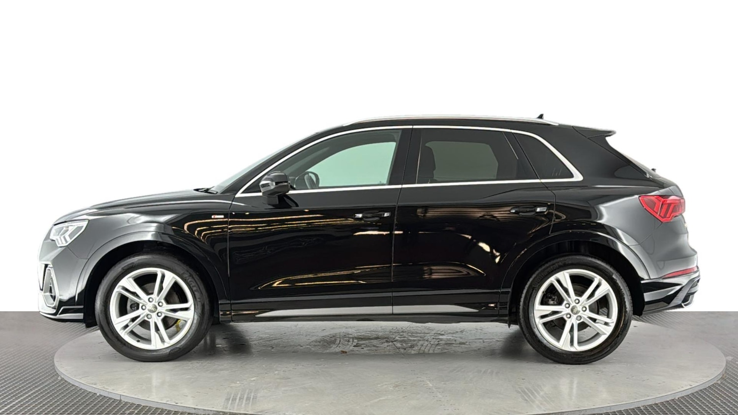 Used Audi Q3 2020 for sale - 77993982: Photo 7