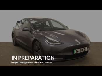2021 - Long Range AWD 4dr Auto