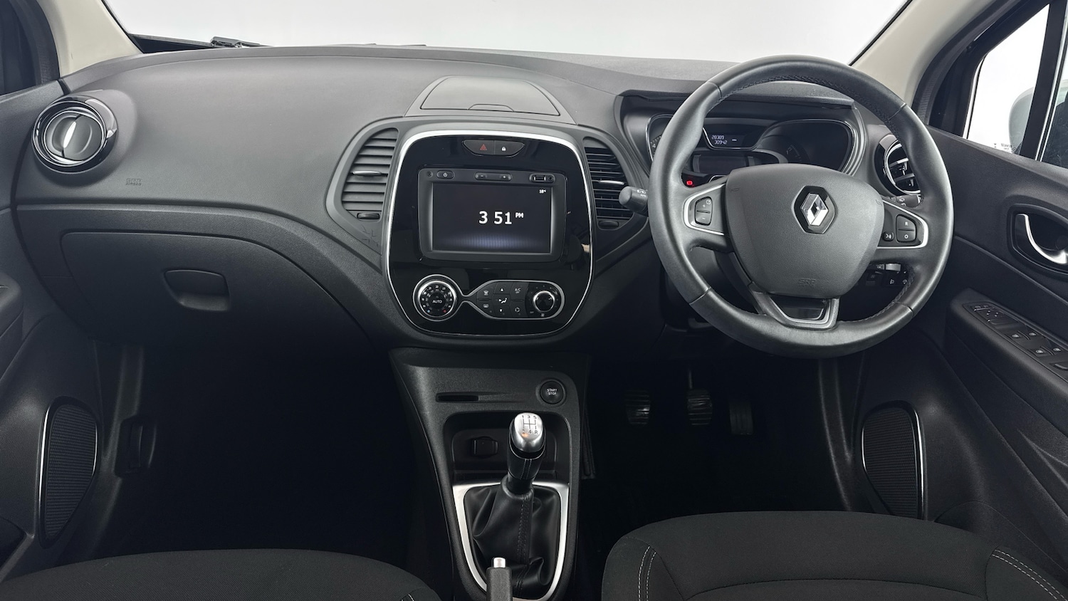 Used Renault Captur 2019 for sale - 76030033: Photo 11