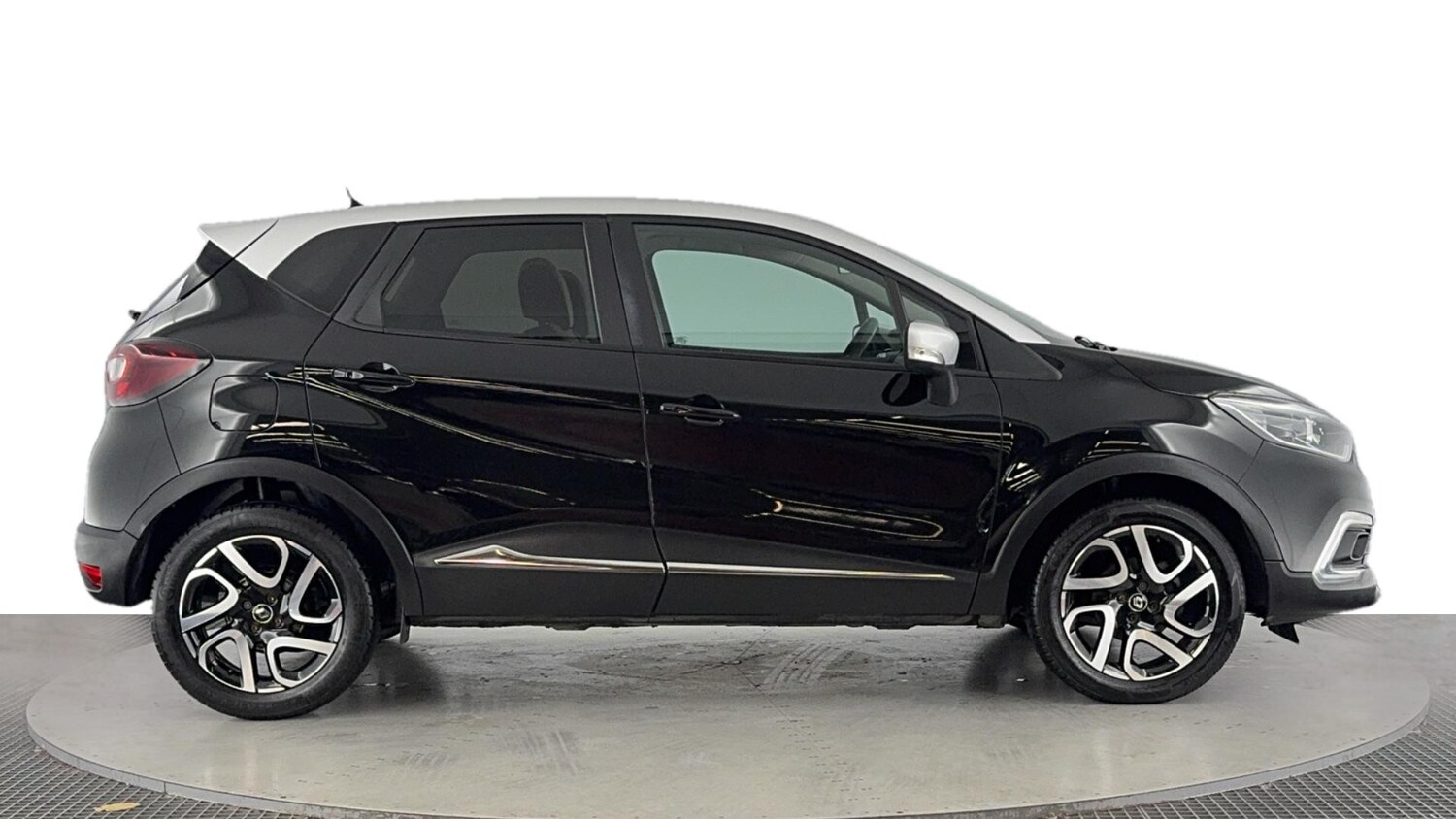 Used Renault Captur 2019 for sale - 76030033: Photo 32
