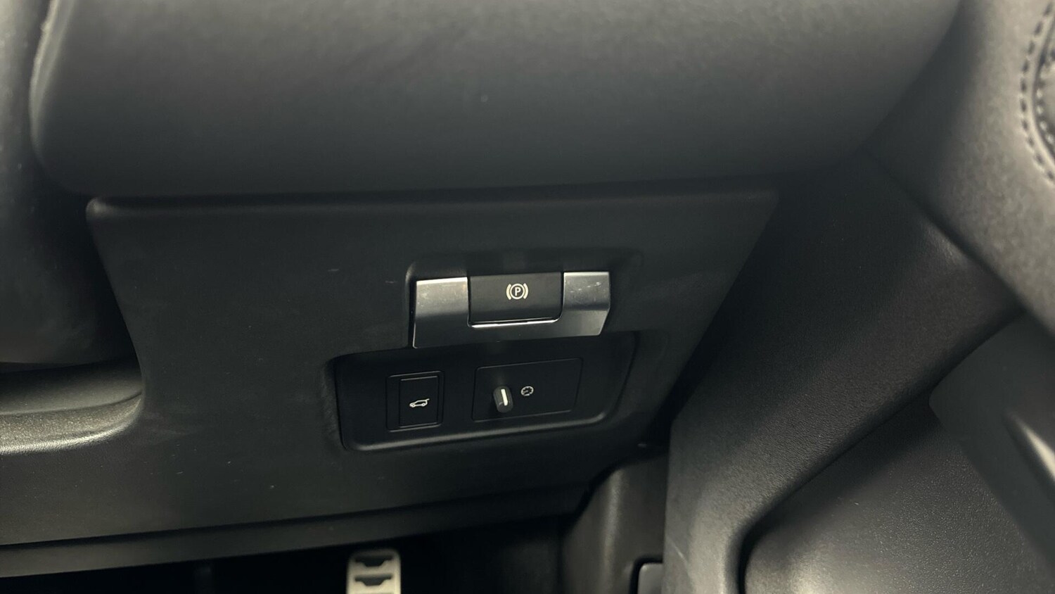 Used Land Rover Range Rover Evoque for sale - 77924933: Photo 32