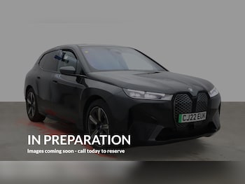 2022 - Xdrive40 M Sport 5-Door