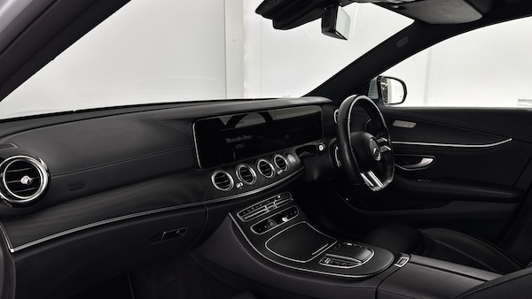 Used Mercedes-Benz E-Class 2020 for sale - 76224751: Photo 10