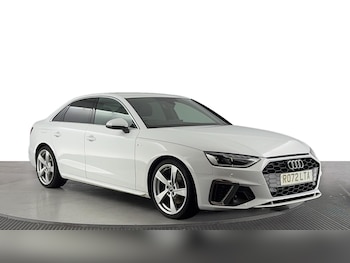 Used Audi A4 2022 for sale - 76065800: Photo 2