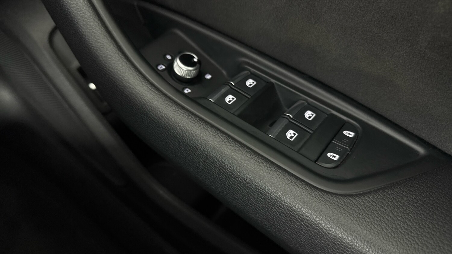 Used Audi A4 2022 for sale - 76065800: Photo 59