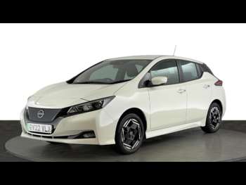 2022 - Acenta 5-Door