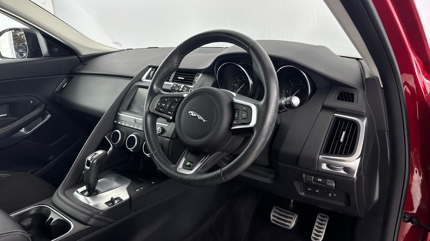 Used Jaguar E-Pace 2020 for sale - 76007410: Photo 10