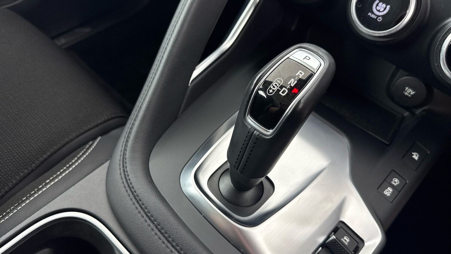 Used Jaguar E-Pace 2020 for sale - 76007410: Photo 21