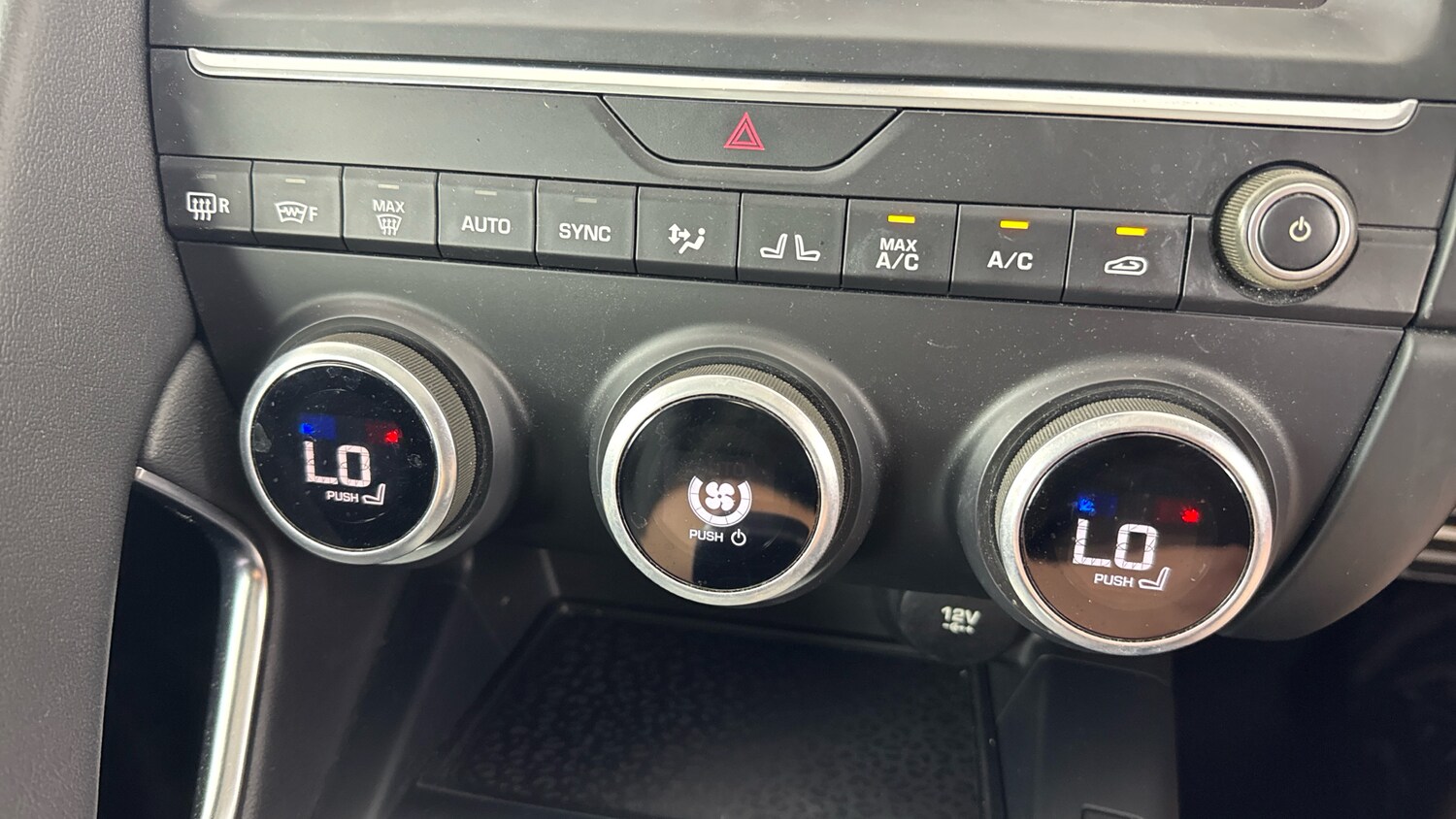 Used Jaguar E-Pace 2020 for sale - 76007410: Photo 55