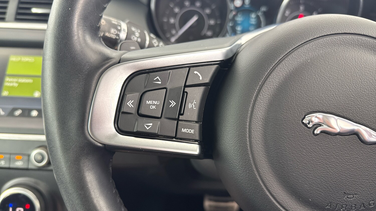 Used Jaguar E-Pace 2020 for sale - 76007410: Photo 57