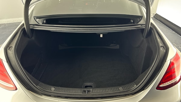 Used Mercedes-Benz E-Class 2019 for sale - 76232907: Photo 50