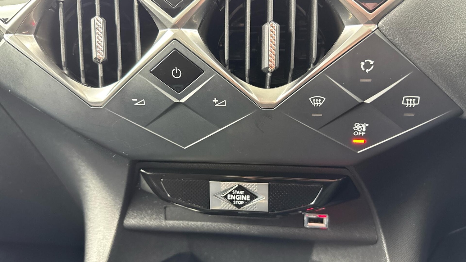 Used DS Automobiles DS 3 2021 for sale - 77993297: Photo 17