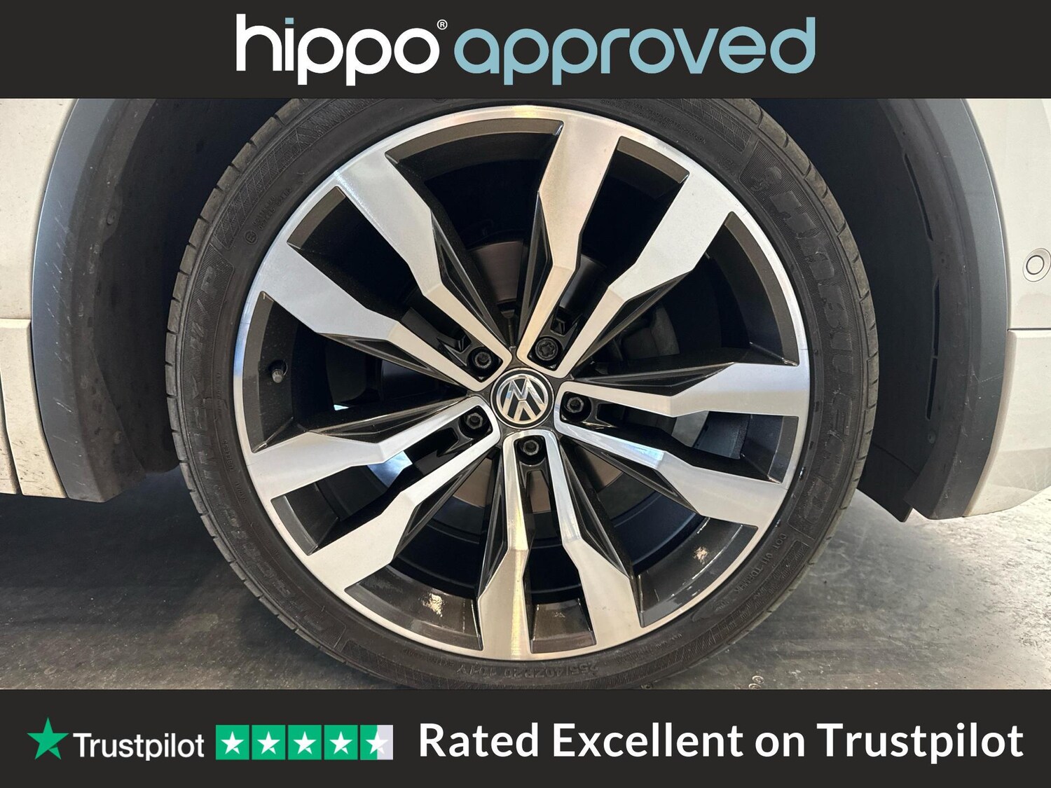 Used Volkswagen Tiguan 2019 for sale - 76657969: Photo 32