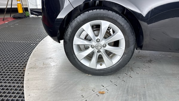 Used Vauxhall Corsa 2018 for sale - 76224760: Photo 25