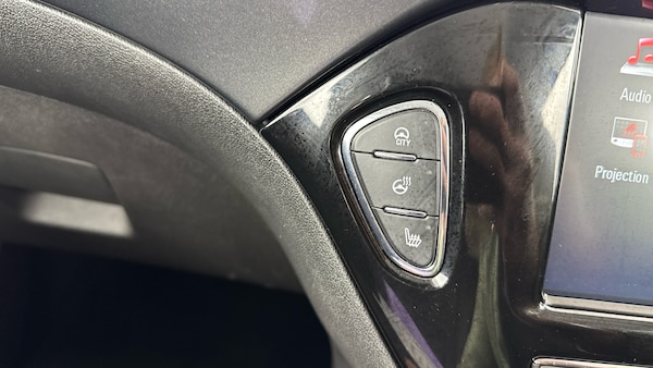Used Vauxhall Corsa 2018 for sale - 76224760: Photo 51
