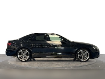 Used Audi A4 2021 for sale - 75557510: Photo