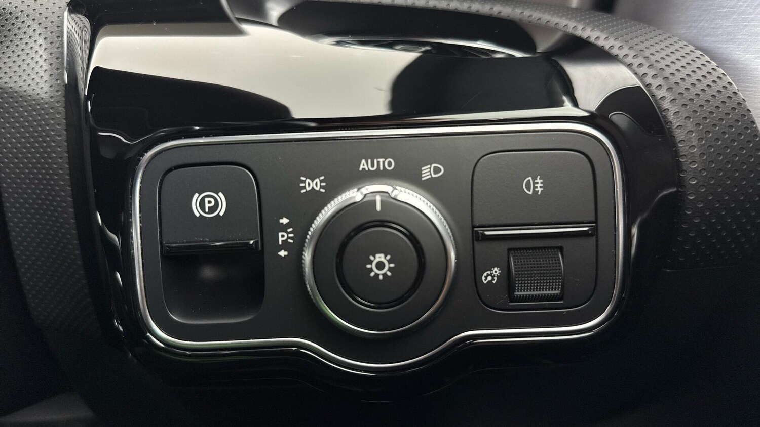 Used Mercedes-Benz CLA for sale - 77970429: Photo 22