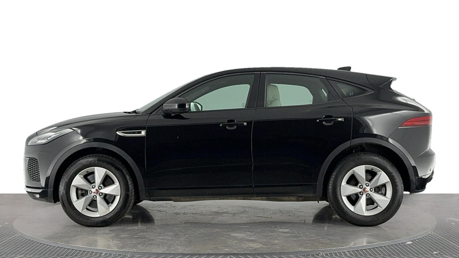 Used Jaguar E-Pace 2019 for sale - 76129191: Photo 42