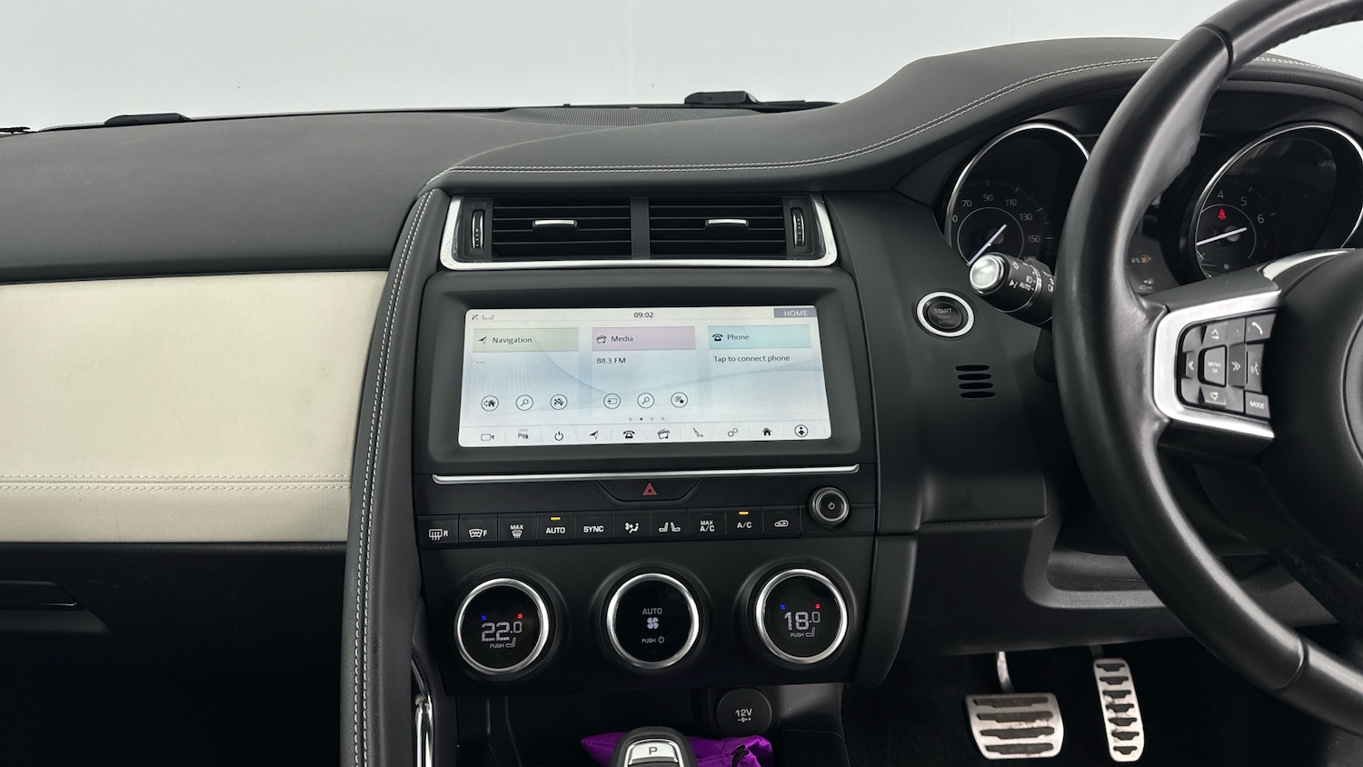 Used Jaguar E-Pace 2019 for sale - 76129191: Photo 47