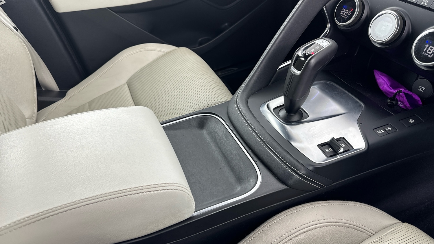 Used Jaguar E-Pace 2019 for sale - 76129191: Photo 58