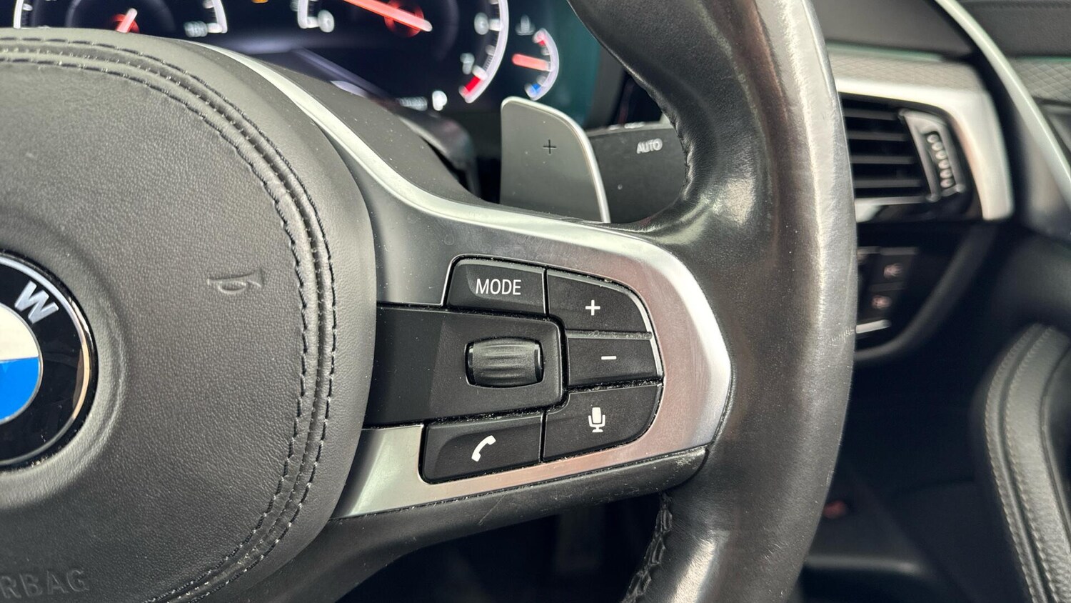 Used BMW 5 Series 2019 for sale - 77969854: Photo 17