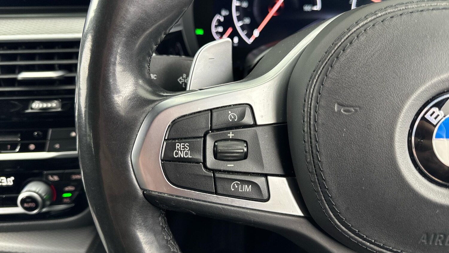 Used BMW 5 Series 2019 for sale - 77969854: Photo 18