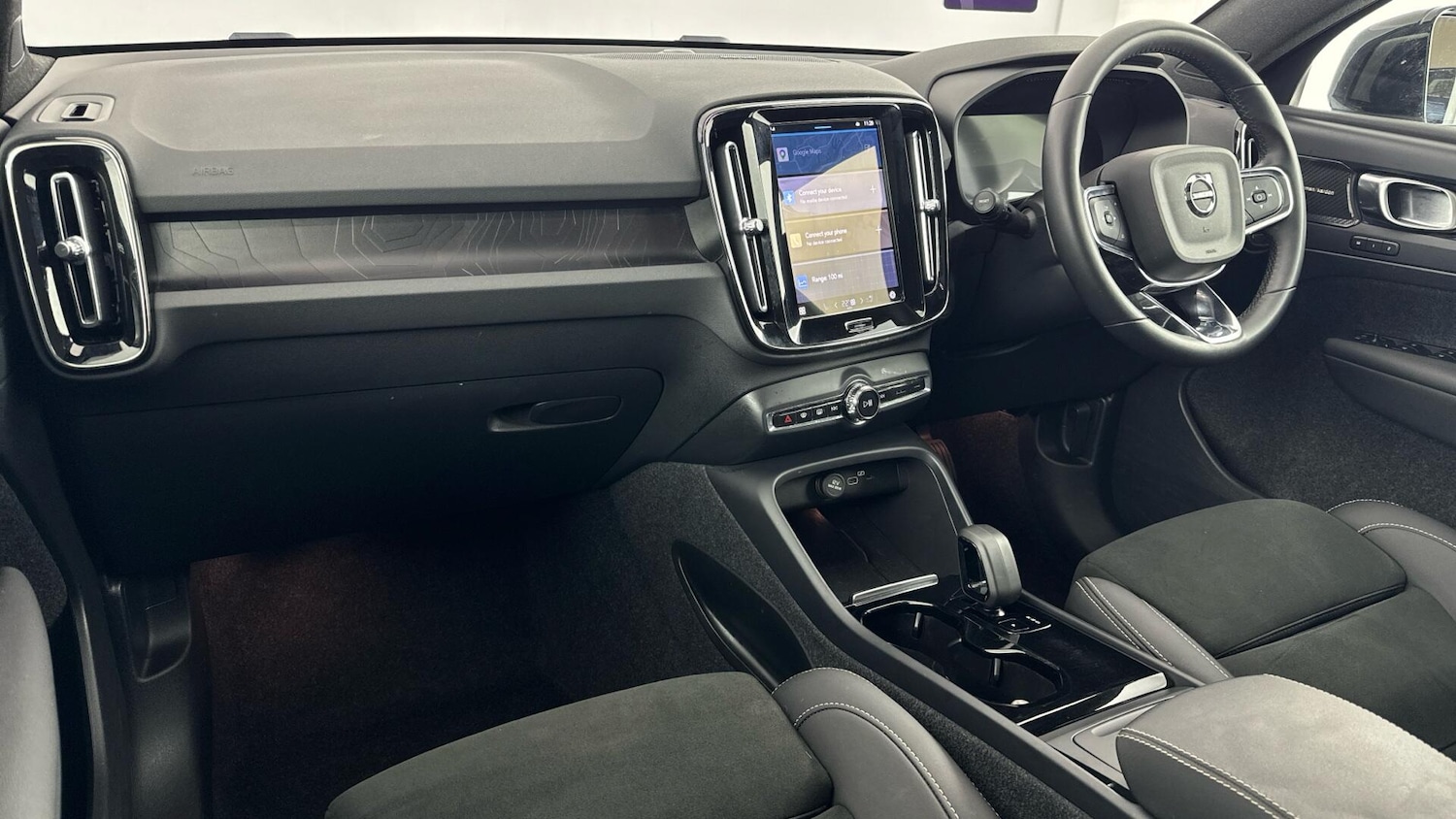 Used Volvo C40 2023 for sale - 78019513: Photo 10