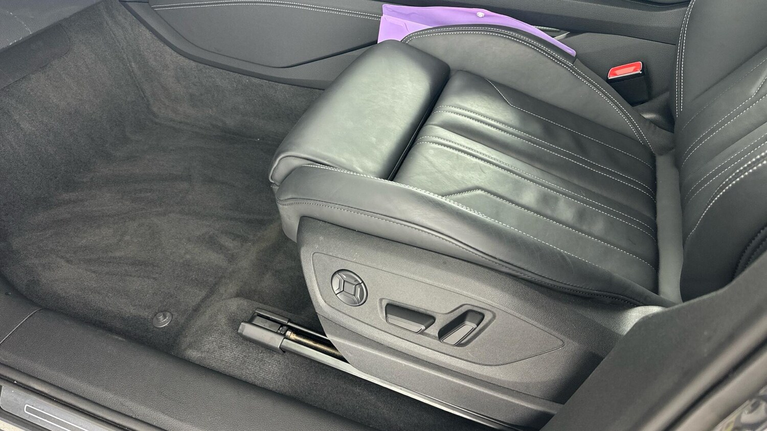 Used Audi Q8 e-tron 2023 for sale - 77343997: Photo 26