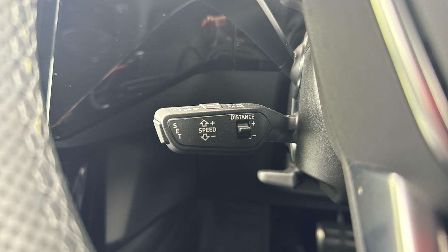 Used Audi Q8 e-tron 2023 for sale - 77343997: Photo 34