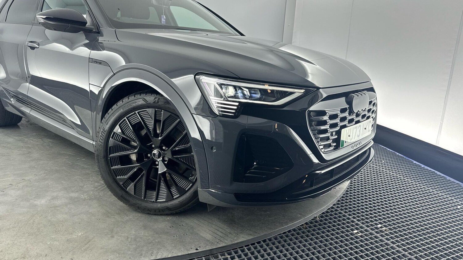 Used Audi Q8 e-tron 2023 for sale - 77343997: Photo 51