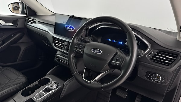 Used Ford Focus 2022 for sale - 76207549: Photo 9