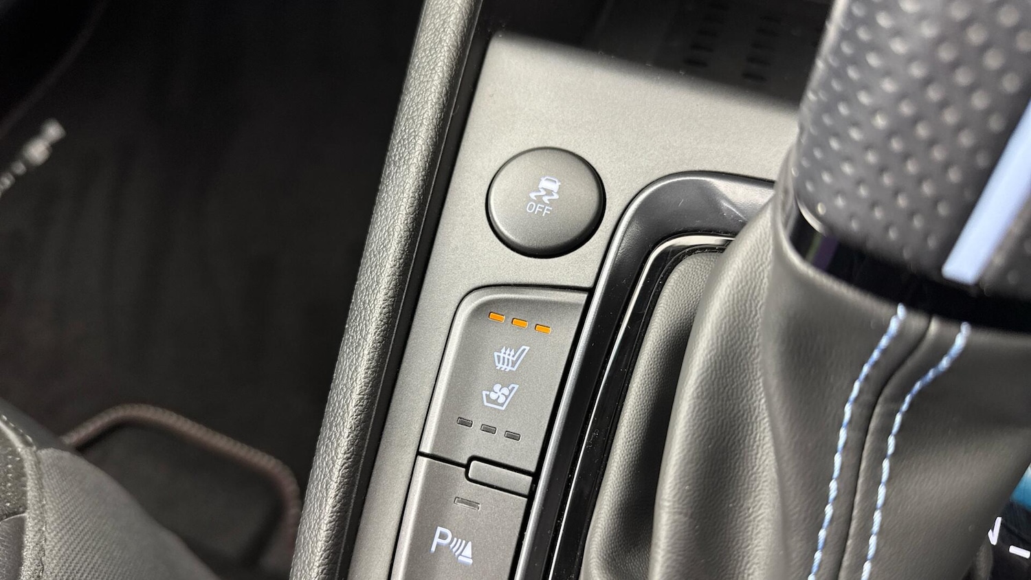 Used Hyundai KONA 2022 for sale - 77993071: Photo 30