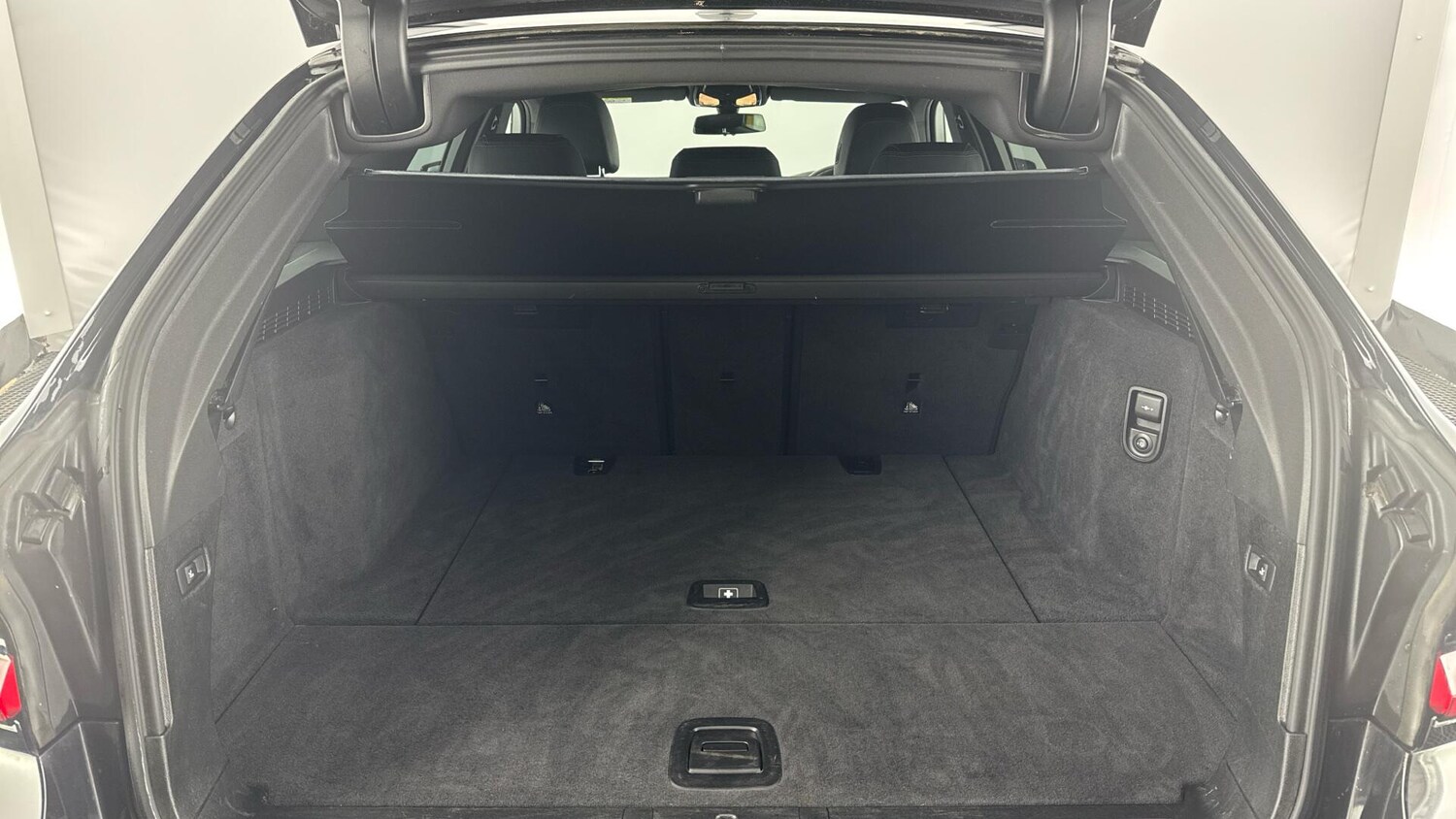 Used BMW 5 Series for sale - 77824127: Photo 15