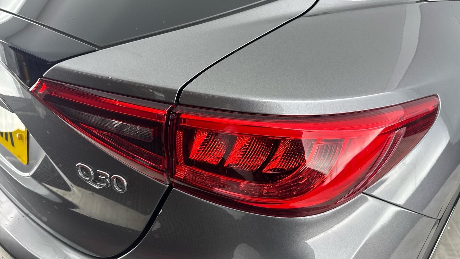 Used Infiniti Q30 2017 for sale - 77969855: Photo 16