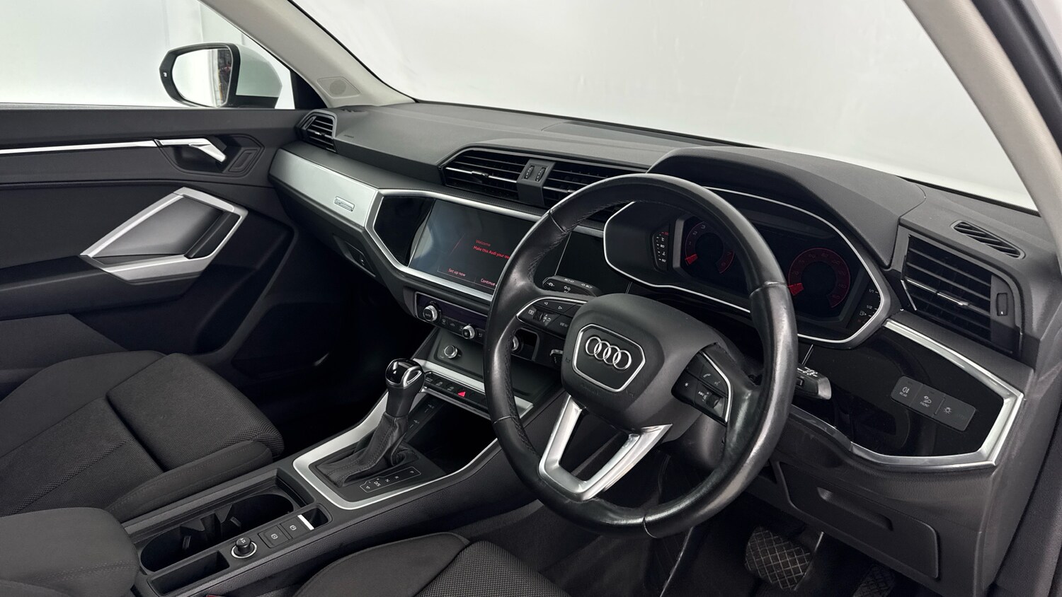 Used Audi Q3 2021 for sale - 76182752: Photo 44
