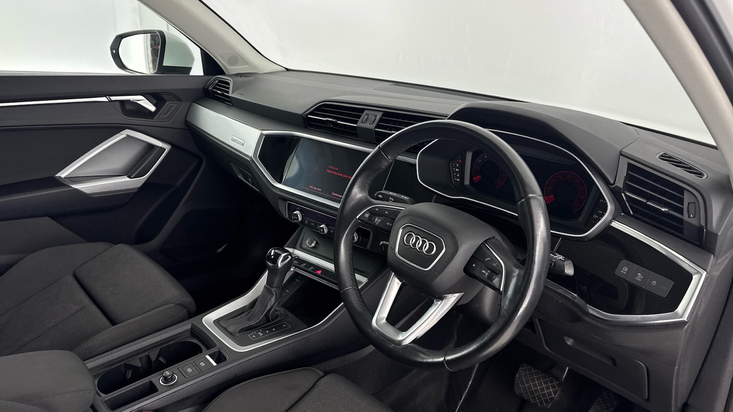 Used Audi Q3 2021 for sale - 76182752: Photo 9