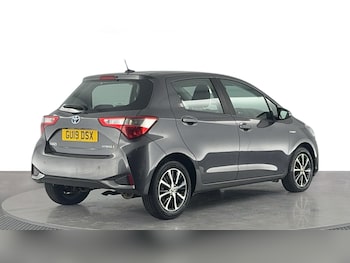 Used Toyota Yaris 2019 for sale - 78301679: Photo