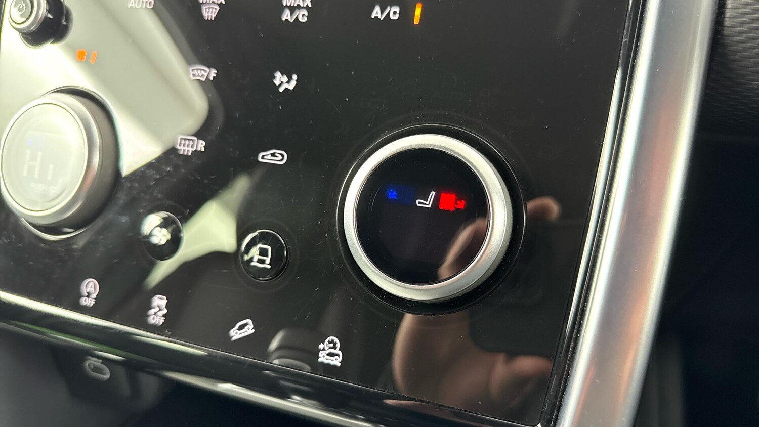 Used Land Rover Discovery Sport 2021 for sale - 77882728: Photo 28