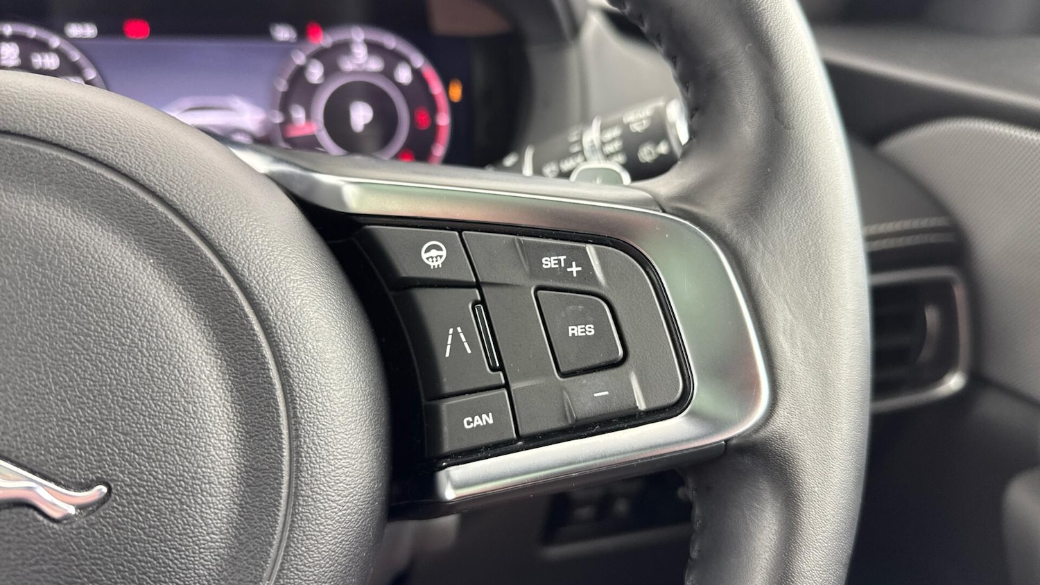 Used Jaguar F-Pace 2020 for sale - 78115680: Photo 22