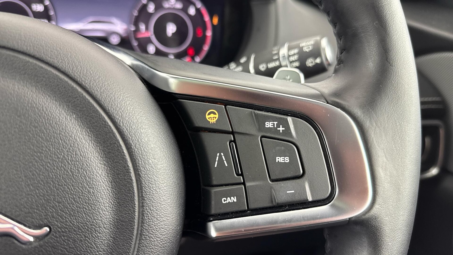 Used Jaguar F-Pace 2020 for sale - 78115680: Photo 30