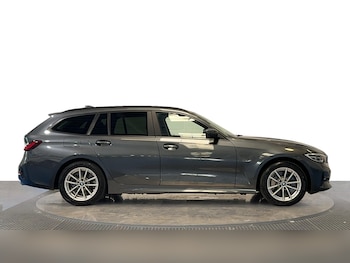 Used BMW 3 Series 2022 for sale - 75586776: Photo